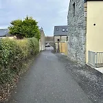 Buttercup Mews No 3 Gills Lane F28 A2t5 *